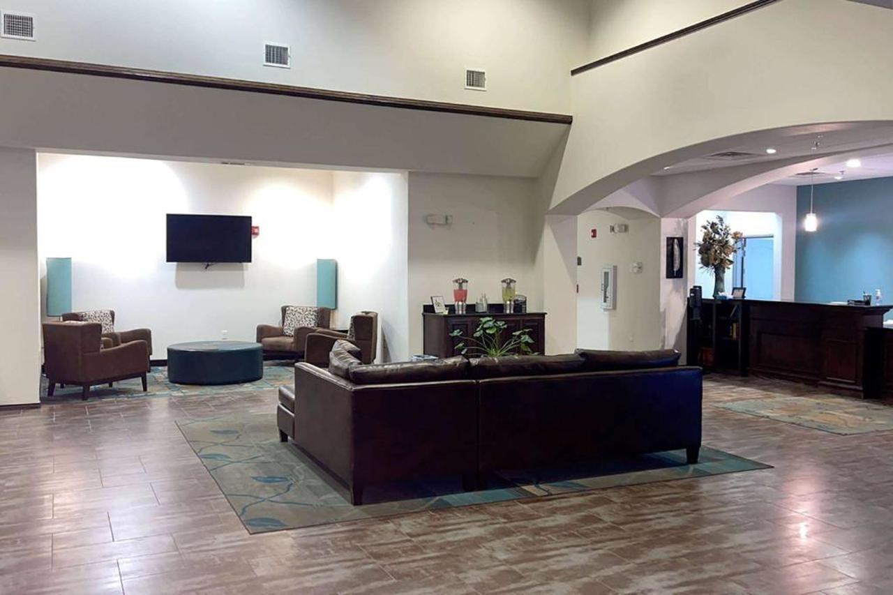 Hotel Baymont By Wyndham Tx Andrews