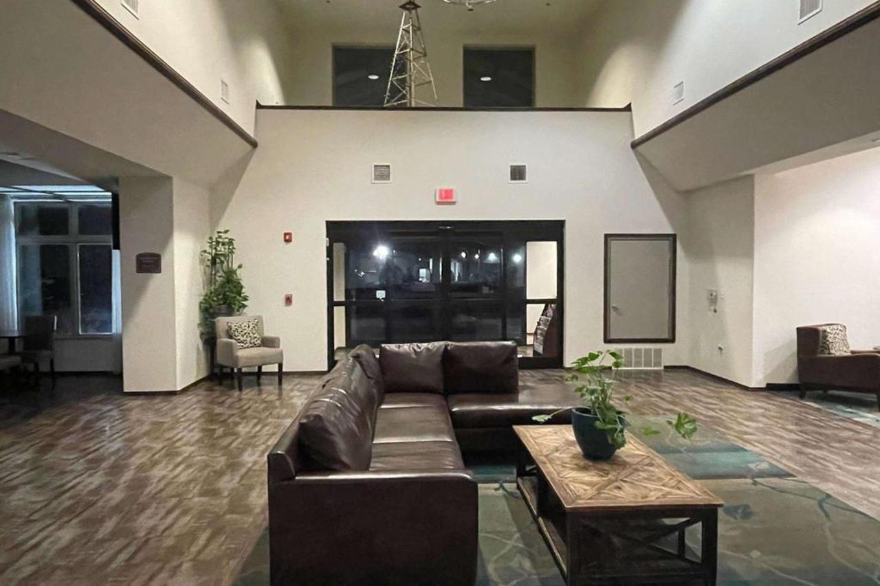 Hotel Baymont By Wyndham Tx 3*