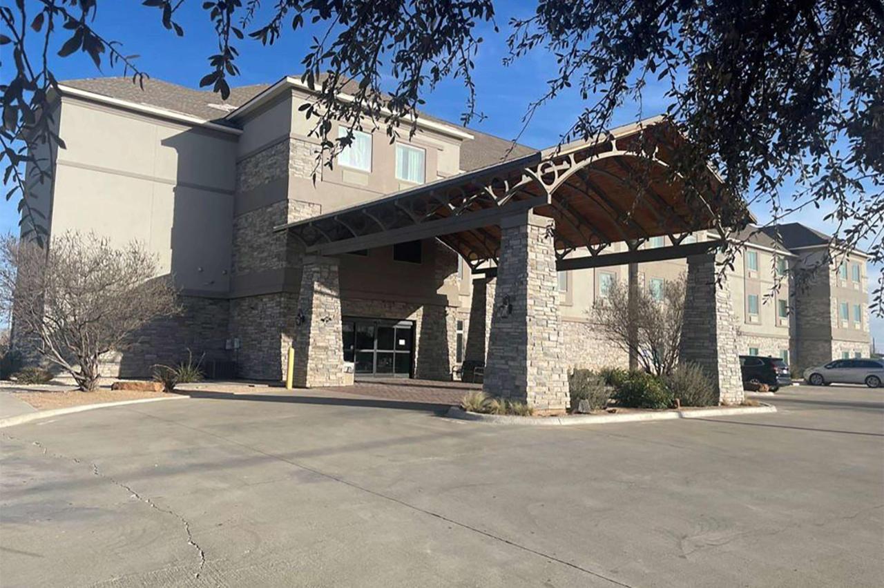 Baymont By Wyndham Tx