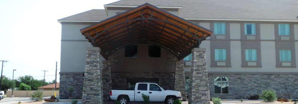 Baymont By Wyndham Tx Hotel Andrews